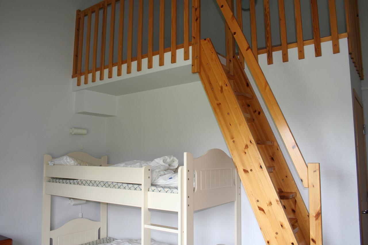 Lilland Hostel Vaulali Bjørheimsbygda Chambre photo